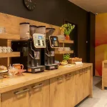 Ibis 3*