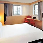 Ibis Hotel